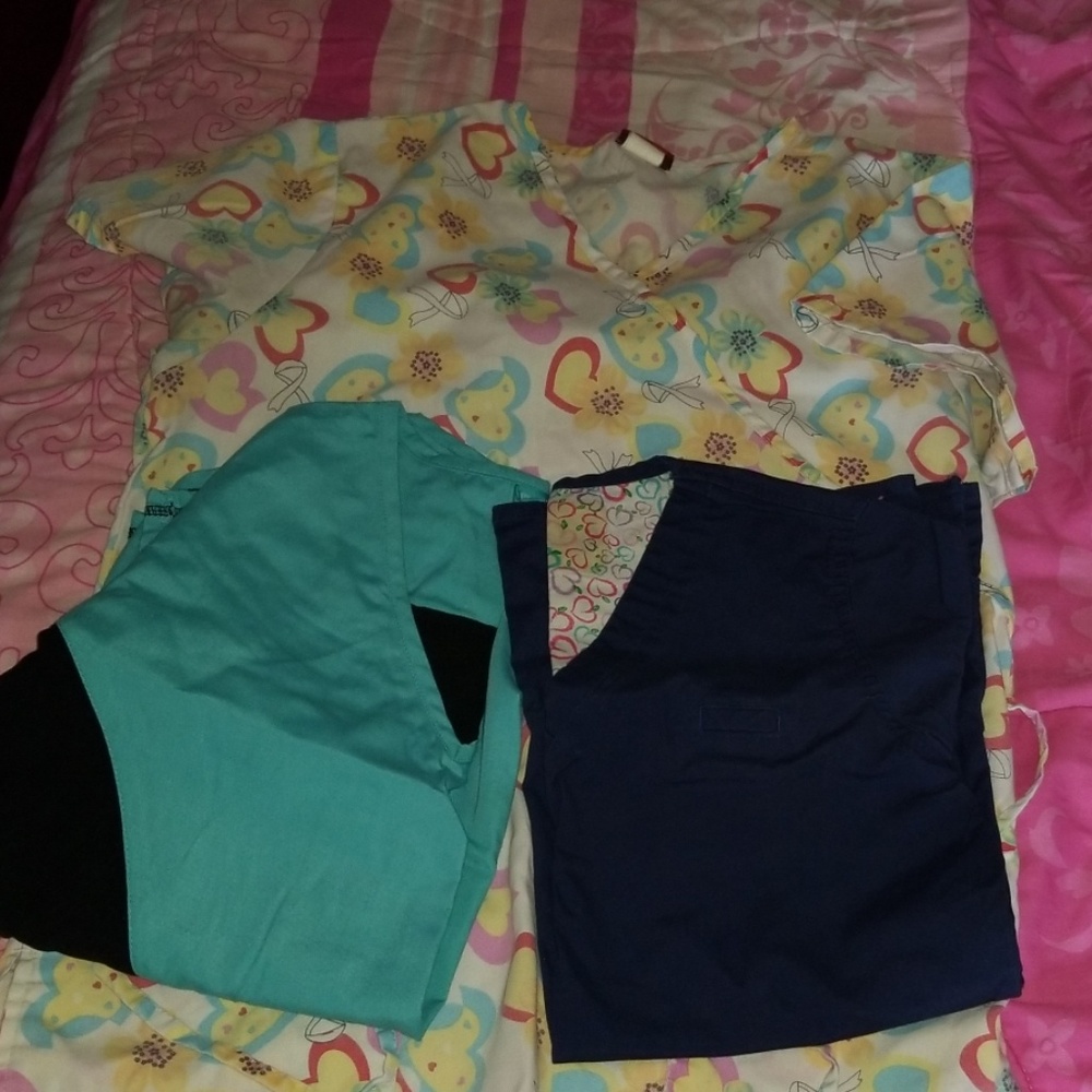 Scrubs top